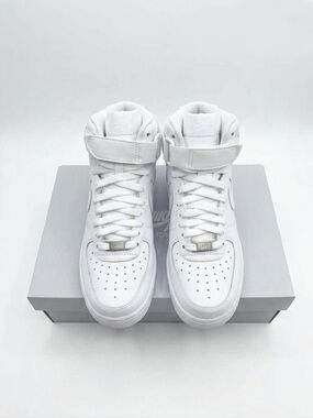 Nike Air Force 1s high top white Size 7y = W 8.5 or M 7